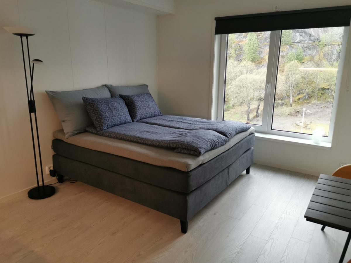 Lofoten Studio Apartment, Vestermyrveien 11 Свольвер Экстерьер фото