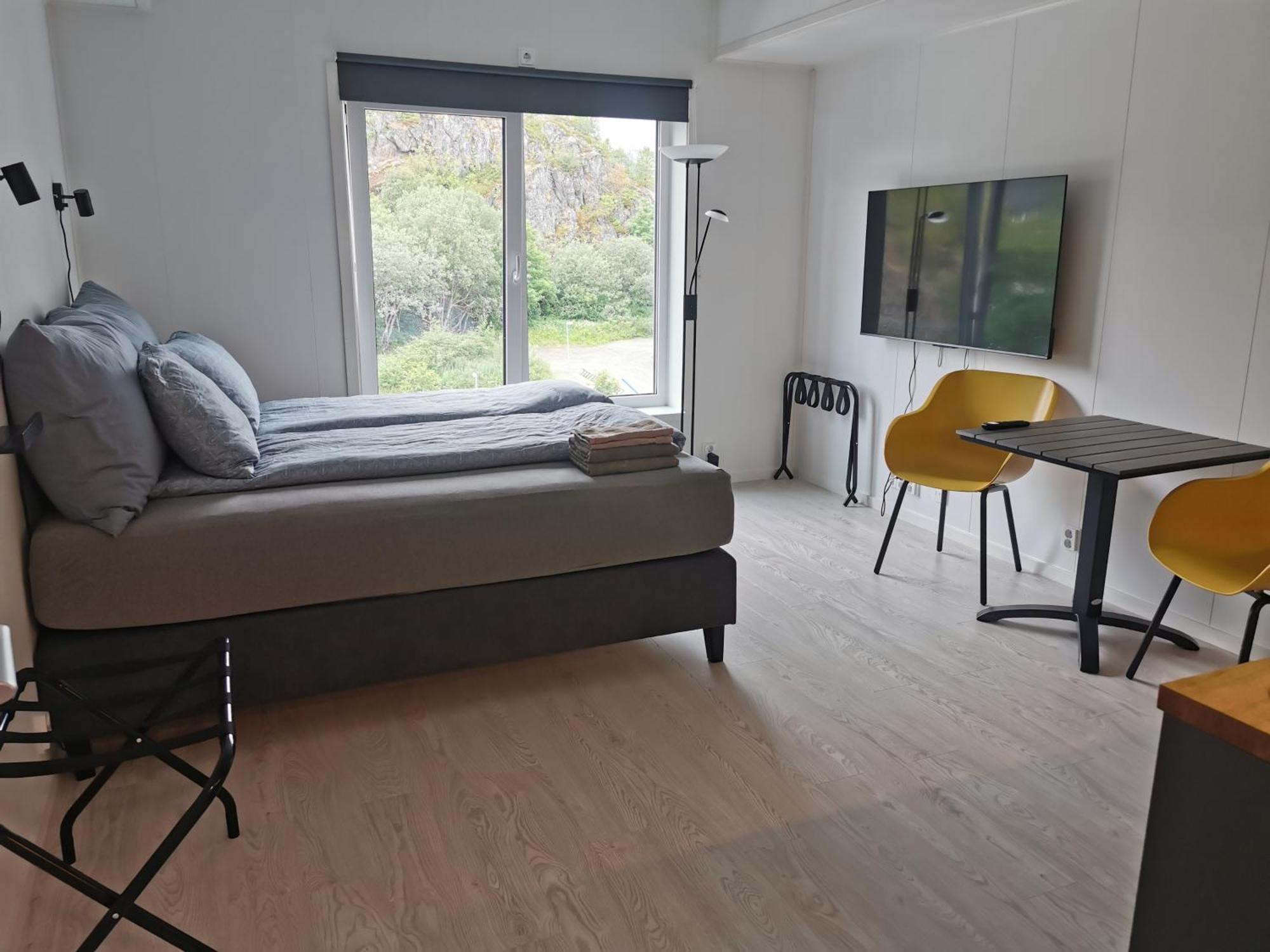 Lofoten Studio Apartment, Vestermyrveien 11 Свольвер Экстерьер фото
